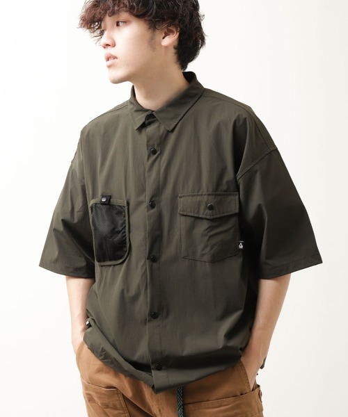 GERRY(ジェリー)の「【GERRY】ストレッチ ナイロン タスラン メッシュポケット 半袖シャツ(シャツ/ブラウス・メンズ・ブラック/ベージュ/カーキ・MEDIUM/LARGE/X-LARGE)」の3枚目の写真