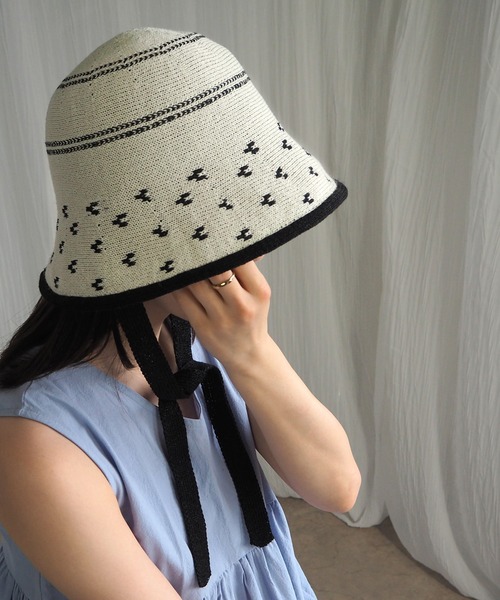 minia(ミニア)の「リボン付きニットバケットハット(ハット・レディース・ブラック/アイボリー・FREE)」の3枚目の写真