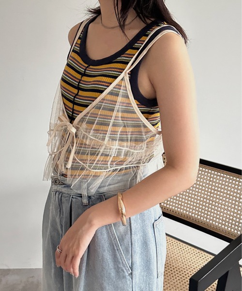 kutir（クティール）の「チュールリボンキャミビスチェ（ベスト・レディース・チャコールグレー/ブラック/ブルー/グリーン/アイボリー・FREE）」の9枚目の写真