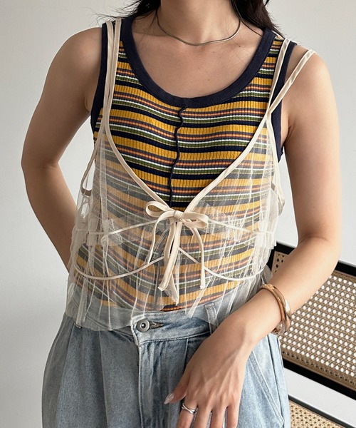 kutir（クティール）の「チュールリボンキャミビスチェ（ベスト・レディース・チャコールグレー/ブラック/ブルー/グリーン/アイボリー・FREE）」の8枚目の写真