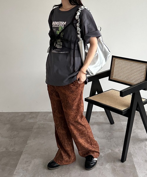 kutir（クティール）の「チュールリボンキャミビスチェ（ベスト・レディース・チャコールグレー/ブラック/ブルー/グリーン/アイボリー・FREE）」の17枚目の写真