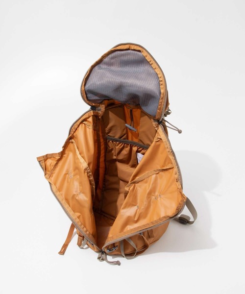 MYSTERY RANCH（ミステリーランチ）の「MYSTERY RANCH GALLAGATOR 25 ミステリーランチ リュック ギャラゲーター 25（バックパック/リュック・メンズ・ベージュ/オレンジ/ブラック/セージグリーン・FREE/L/XL）」の18枚目の写真