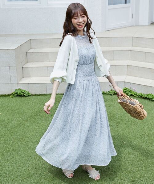 MAJESTIC LEGON（マジェスティックレゴン）の「フラワーボタンUVカットカーディガン（カーディガン/ボレロ・レディース・ライトグリーン/ピンク/ブラック/ライトブルー/オフホワイト・MEDIUM）」の16枚目の写真