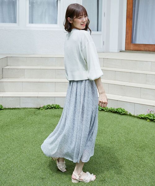 MAJESTIC LEGON（マジェスティックレゴン）の「フラワーボタンUVカットカーディガン（カーディガン/ボレロ・レディース・ライトグリーン/ピンク/ブラック/ライトブルー/オフホワイト・MEDIUM）」の19枚目の写真