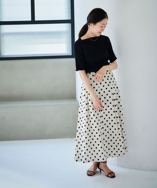 le.coeur blanc（ルクールブラン）の「《手洗い可能》ドットフロントタックロングスカート（スカート・レディース・ホワイト系その他/ブラウン系その他4・38）」の17枚目の写真