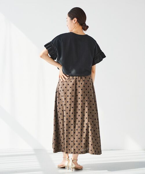 le.coeur blanc（ルクールブラン）の「《手洗い可能》ドットフロントタックロングスカート（スカート・レディース・ホワイト系その他/ブラウン系その他4・38）」の4枚目の写真