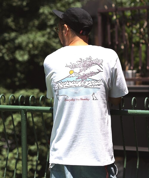 BEAMS JAPAN(ビームス ジャパン)の「〈UNISEX〉BEAMS JAPAN / 別注 富士山 Tシャツ(Tシャツ/カットソー・メンズ・ホワイト・LARGE/X-LARGE/MEDIUM/SMALL)」の11枚目の写真