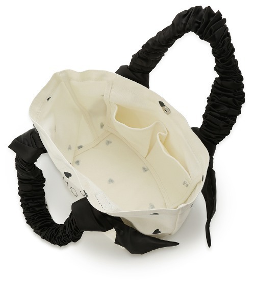 SNIDEL HOME（スナイデルホーム）の「オーガニックキャンバストート -SMALL-（HEART）（トートバッグ・レディース・ブラック/ライトピンク・FREE）」の10枚目の写真