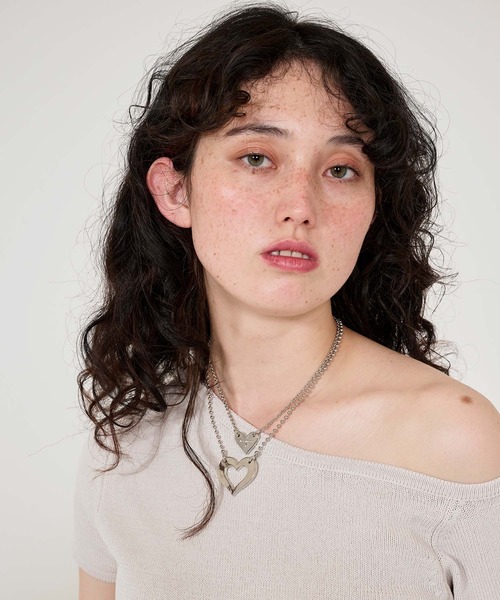 TINA：JOJUN（ティーナジョジュン）の「ハート ペアネックレス TINA：JOJUN（ネックレス・レディース・シルバー・フリー）」の3枚目の写真