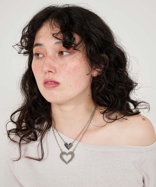 TINA：JOJUN（ティーナジョジュン）の「ハート ペアネックレス TINA：JOJUN（ネックレス・レディース・シルバー・フリー）」の5枚目の写真