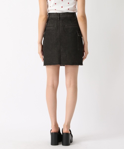 FOREVER 21（フォーエバー トゥエンティーワン）の「【2024SS】カーゴミニデニムスカート（デニムスカート・レディース・ブラック/ブルー・SMALL/MEDIUM）」の11枚目の写真