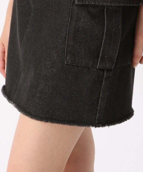 FOREVER 21（フォーエバー トゥエンティーワン）の「【2024SS】カーゴミニデニムスカート（デニムスカート・レディース・ブラック/ブルー・SMALL/MEDIUM）」の16枚目の写真