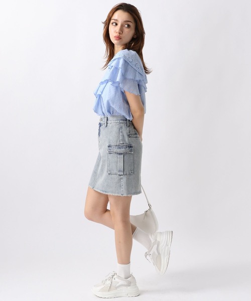 FOREVER 21（フォーエバー トゥエンティーワン）の「【2024SS】カーゴミニデニムスカート（デニムスカート・レディース・ブラック/ブルー・SMALL/MEDIUM）」の3枚目の写真