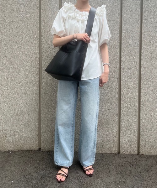 KOBE LETTUCE(コウベレタス)の「軽量ワンベルトバッグ(ショルダーバッグ・レディース・アイボリー/ブラック/ブラウン・F)」の16枚目の写真