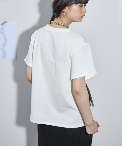 THE YOn(ザヨン)の「チュールビスチェレイヤードTシャツ(Tシャツ/カットソー・レディース・ホワイト/ベージュ/ブラック・FREE)」の6枚目の写真