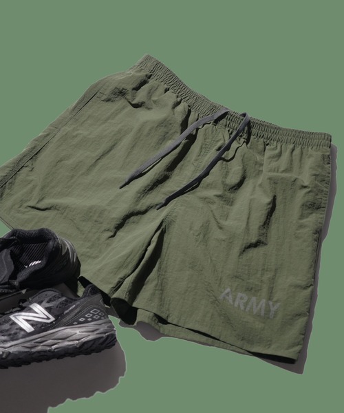 made in standard （メイドインスタンダード）の「MADE IN STANDARD / メイドインスタンダード ARMY SHORTS アーミープリント ショートパンツ（その他パンツ・メンズ・ブラック/パープル/ピンク/グレー/イエロー/カモフラージュ/オリーブ系・SMALL/MEDIUM/LARGE/X-LARGE）」の3枚目の写真