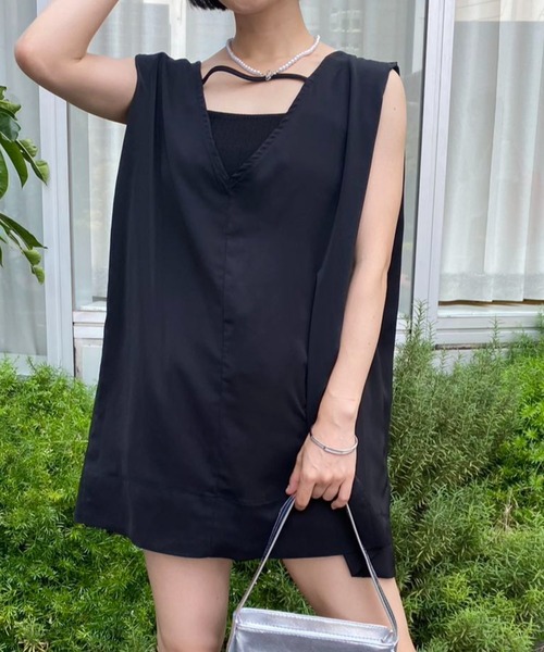 mebole(メボレ)の「Vネックノースリーブ2wayミニワンピ(ワンピース・レディース・ホワイト/ブラック・FREE)」の21枚目の写真