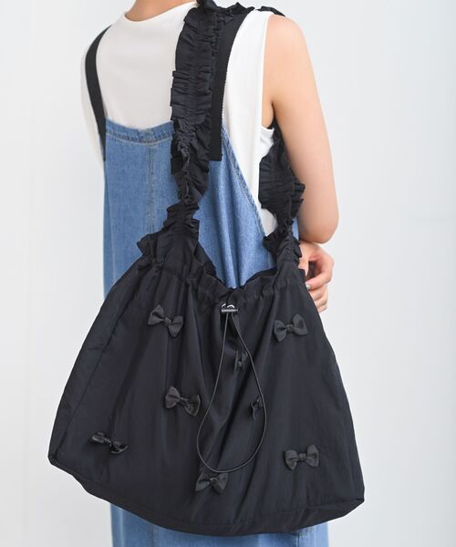 rps(アールピーエス)の「ナイロンアソートフリルBAG(ショルダーバッグ・レディース・アイボリー/ホワイト系その他4/ブラック系その他2/ブラック系その他3/ブラック・フリー)」の5枚目の写真