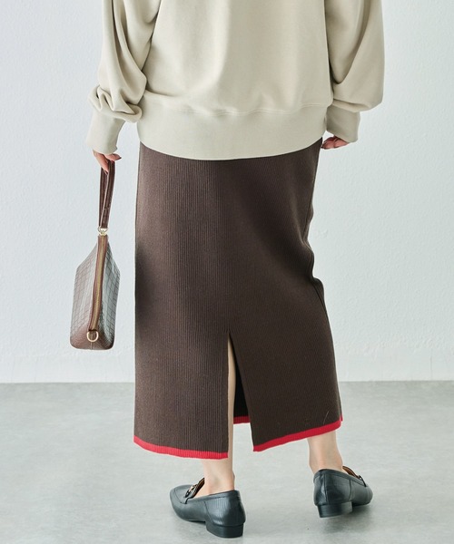 LAVEANGE（ラビアンジェ）の「【洗える】バイカラーリブニットスカート（スカート・レディース・アイボリー/ブラック/グレー/ブラウン/チャコールグレー・M/4L/3L/F）」の21枚目の写真