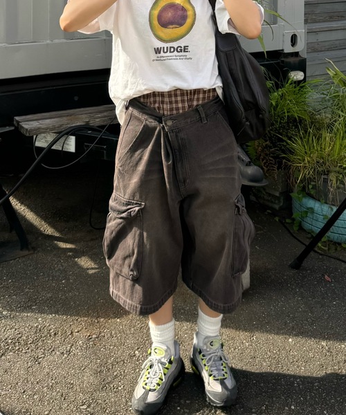 WudgeBoy（ワッジボーイ）の「Denim half cargo pants（その他パンツ・レディース・ブラック/ブルー・MEDIUM/LARGE）」の11枚目の写真