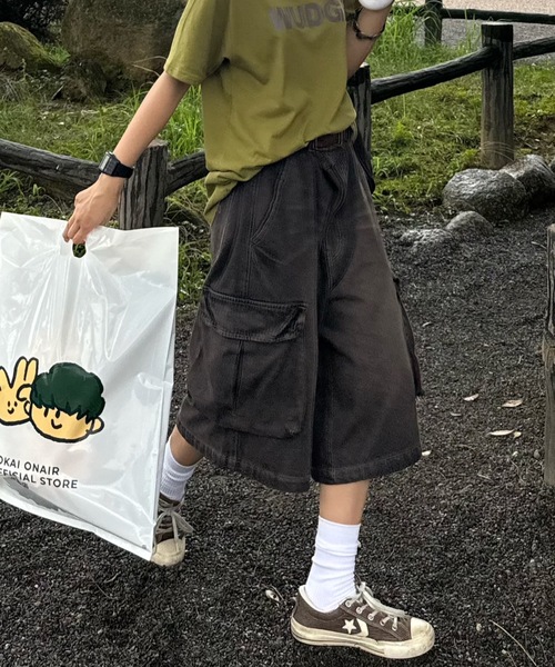 WudgeBoy（ワッジボーイ）の「Denim half cargo pants（その他パンツ・レディース・ブラック/ブルー・MEDIUM/LARGE）」の12枚目の写真