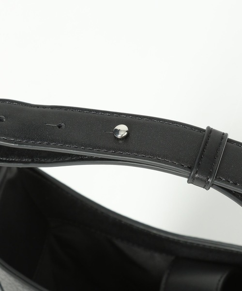 HARE（ハレ）の「ムーンガタミニバッグ(HARE)（ハンドバッグ・レディース・ブラック/シルバー・FREE）」の18枚目の写真