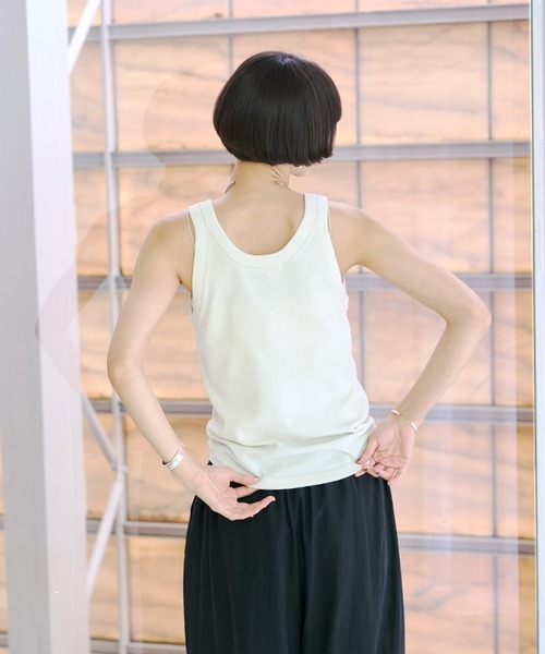 Rouge vif(ルージュヴィフ)の「モールニットタンクトップ(タンクトップ・レディース・アイボリー/ブラック・フリー)」の7枚目の写真