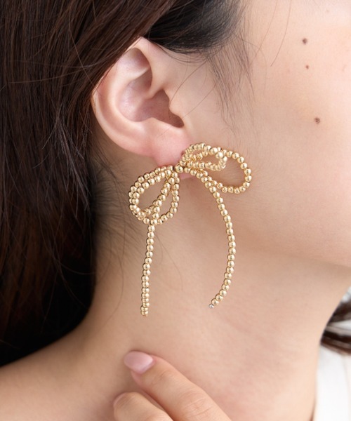 CIAOPANIC TYPY（チャオパニックティピー）の「lilメタルボールリボンピアス（ピアス（両耳用）・レディース・ゴールド/シルバー・ONE SIZE）」の4枚目の写真