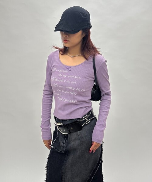 WHO'S WHO gallery(フーズフーギャラリー)の「メッセージリボンリブトップス(Tシャツ/カットソー・レディース・パープル/ピンク/オフホワイト/ブラック・FREE)」の15枚目の写真