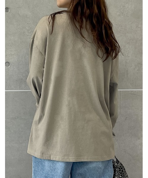 Re:EDIT（リエディ）の「オーバーサイズコットンカレッジロゴロンT（Tシャツ/カットソー・レディース・ホワイト×ブラック/ベージュ/ホワイト系その他/チャコール・MEDIUM/LARGE）」の19枚目の写真