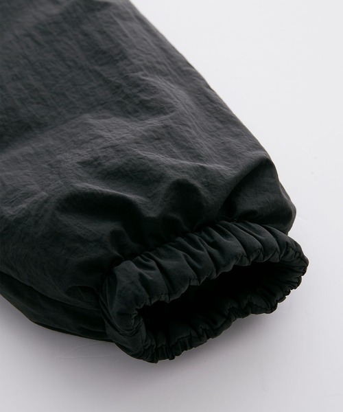 Anchor Smith（アンカー スミス）の「3WAY リバーシブル フード脱着 ビッグシルエット ドロストナイロン中綿ジャケット（ダウンジャケット/コート・レディース・ブラック/グレー/ライトグレー・L/M）」の15枚目の写真