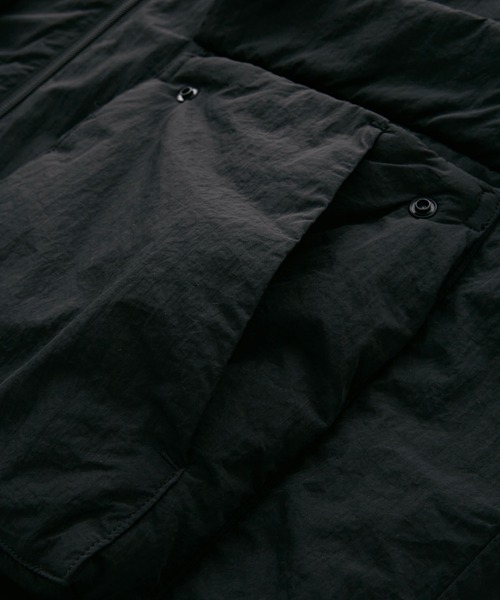 Anchor Smith（アンカー スミス）の「3WAY リバーシブル フード脱着 ビッグシルエット ドロストナイロン中綿ジャケット（ダウンジャケット/コート・レディース・ブラック/グレー/ライトグレー・L/M）」の17枚目の写真