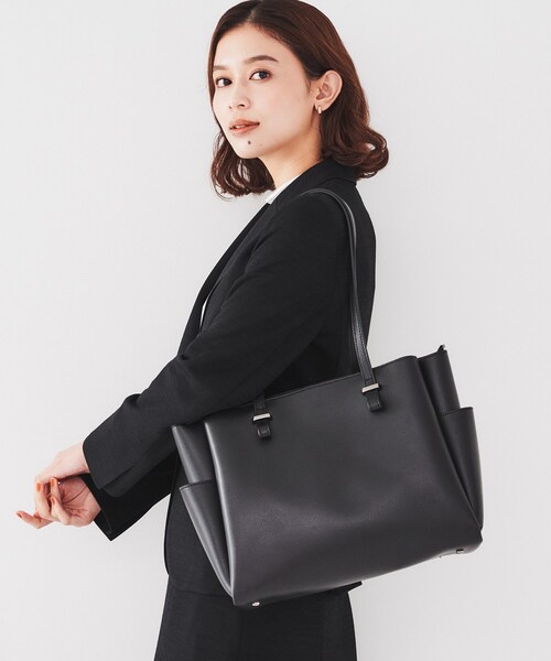 UNTITLED（アンタイトル）の「【A4書類・PC収納可】ライトトート（トートバッグ・レディース・ブラック系5/ブラック/サンドベージュ・99）」の17枚目の写真