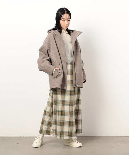 ONIGIRI（オニギリ）の「起毛チェック　巻き風スカート（スカート・レディース・チャコール/ベージュ・LARGE/MEDIUM）」の8枚目の写真