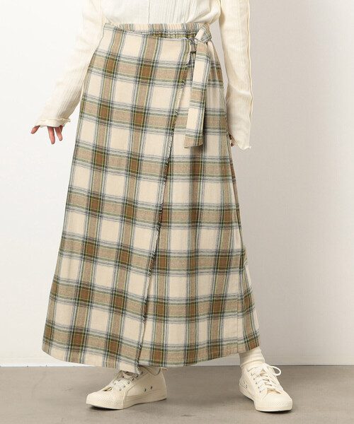 ONIGIRI（オニギリ）の「起毛チェック　巻き風スカート（スカート・レディース・チャコール/ベージュ・LARGE/MEDIUM）」の9枚目の写真