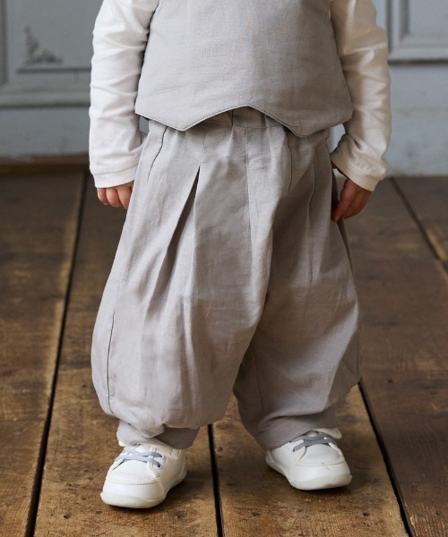 10mois(ディモワ)の「【10mois(ディモワ) 】タックバルーンパンツ 80・90・100cm(その他パンツ・キッズ・グレー/ネイビー・80cm/90cm/100cm)」の2枚目の写真