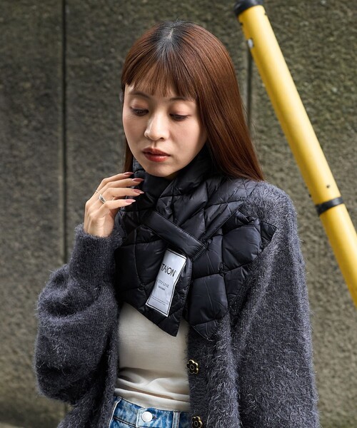 PUBLUX(パブリュクス)の「TAION/タイオン CITY DOWN SCARF/シティ ダウンマフラー 限定展開(マフラー・レディース・ブラック/オフホワイト/ベージュ・ONE SIZE)」の16枚目の写真
