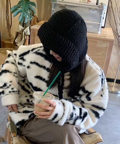 Vipoa（ヴィポア）の「ルーズニットバラクラバ（ニットキャップ/ビーニー・レディース・アイボリー/ブラック/レッド・FREE）」の19枚目の写真