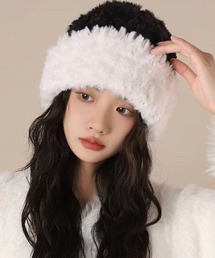 AsheKsha（アシクシャ）の「フワフワ色切り替えぼうし（ニットキャップ/ビーニー）」