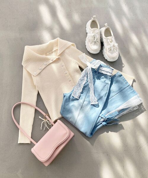 MAJESTIC LEGON（マジェスティックレゴン）の「ビッグカラーボタンオフショルニット（ニット/セーター・レディース・グレー/アイボリー/ピンク・MEDIUM）」の15枚目の写真