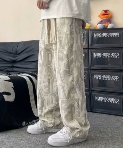 MGV(エムジーヴィー)の「総柄ストリートパンツ(その他パンツ・メンズ・ブルー/アイボリー/ブラック・MEDIUM/LARGE/X-LARGE)」の17枚目の写真