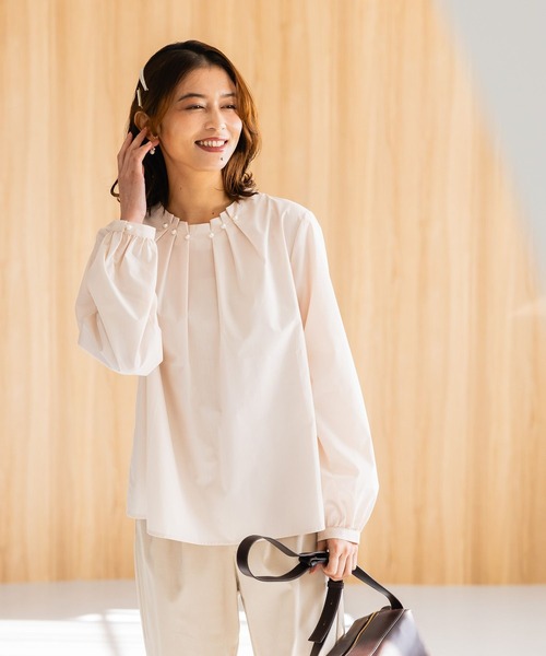 【WEB限定】パール付き華やぎブラウス《オケージョン2025》(シャツ/ブラウス)|studio CLIP(スタディオクリップ)