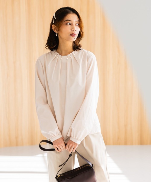 【WEB限定】パール付き華やぎブラウス《オケージョン2025》（シャツ/ブラウス）｜studio CLIP（スタディオクリップ）