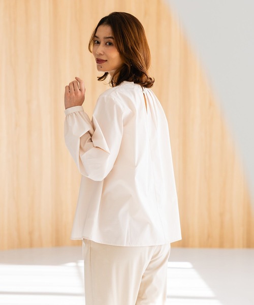 【WEB限定】パール付き華やぎブラウス《オケージョン2025》（シャツ/ブラウス）｜studio CLIP（スタディオクリップ）