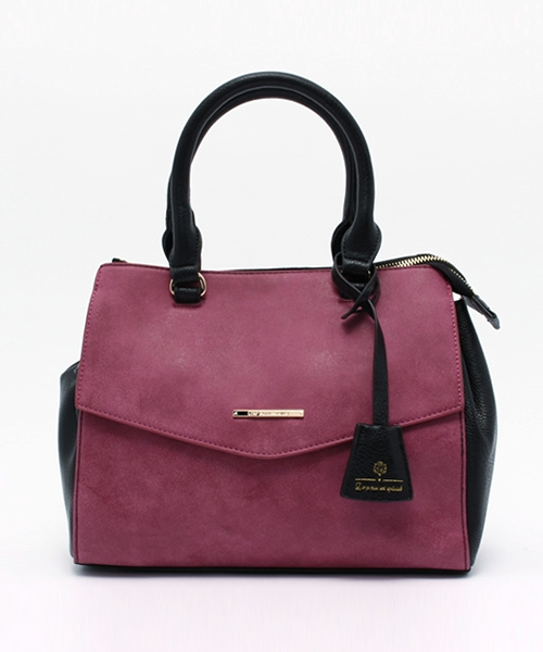 CIAOPANIC(チャオパニック)の「【Ciaopanic】 コンビカラーアオリショルダー(ショルダーバッグ・レディース・ベージュ/ボルドー/ネイビー・FREE)」の3枚目の写真