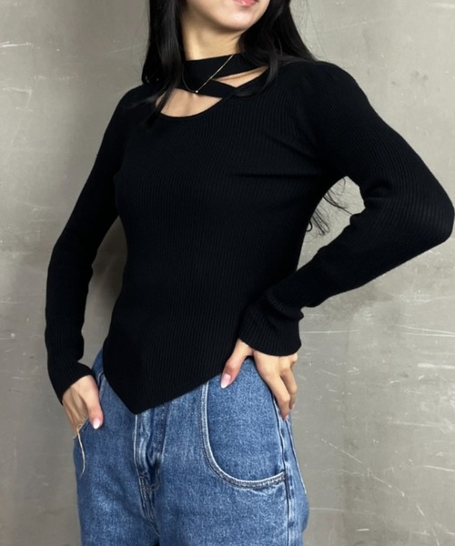 tolene(トレネ)の「チョーカーデザイン Uネック ニットプルオーバー(ニット/セーター・レディース・ブラック/ホワイト・FREE)」の15枚目の写真