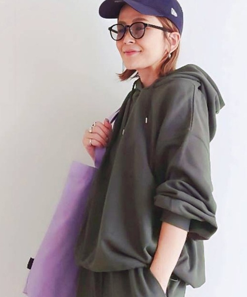 notch.（ノッチ）の「【 notch. by yui 】裾スピンドルパーカー（パーカー・レディース・ブラック/ブラウン/チャコール・M）」の3枚目の写真