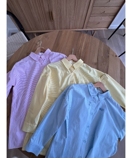 JENNI love(ジェニィラブ)の「肩あき2wayロング丈シャツ(シャツ/ブラウス・キッズ・サックスブルー/ピンク/イエロー・130cm/140cm/150cm/160cm)」の5枚目の写真
