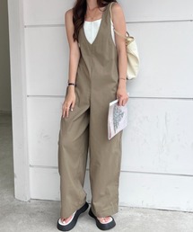 Vネックワイドシルエットオールインワン