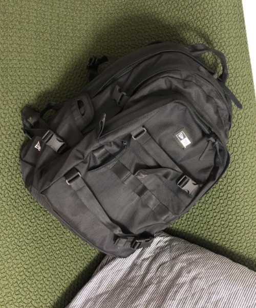 NEW ERA(ニューエラ)の「NEW ERA/ニューエラ バックパック CARRIER PACK キャリアパック 35L ブラック 251 14521349(バックパック/リュック・メンズ・ブラック・FREE)」の19枚目の写真